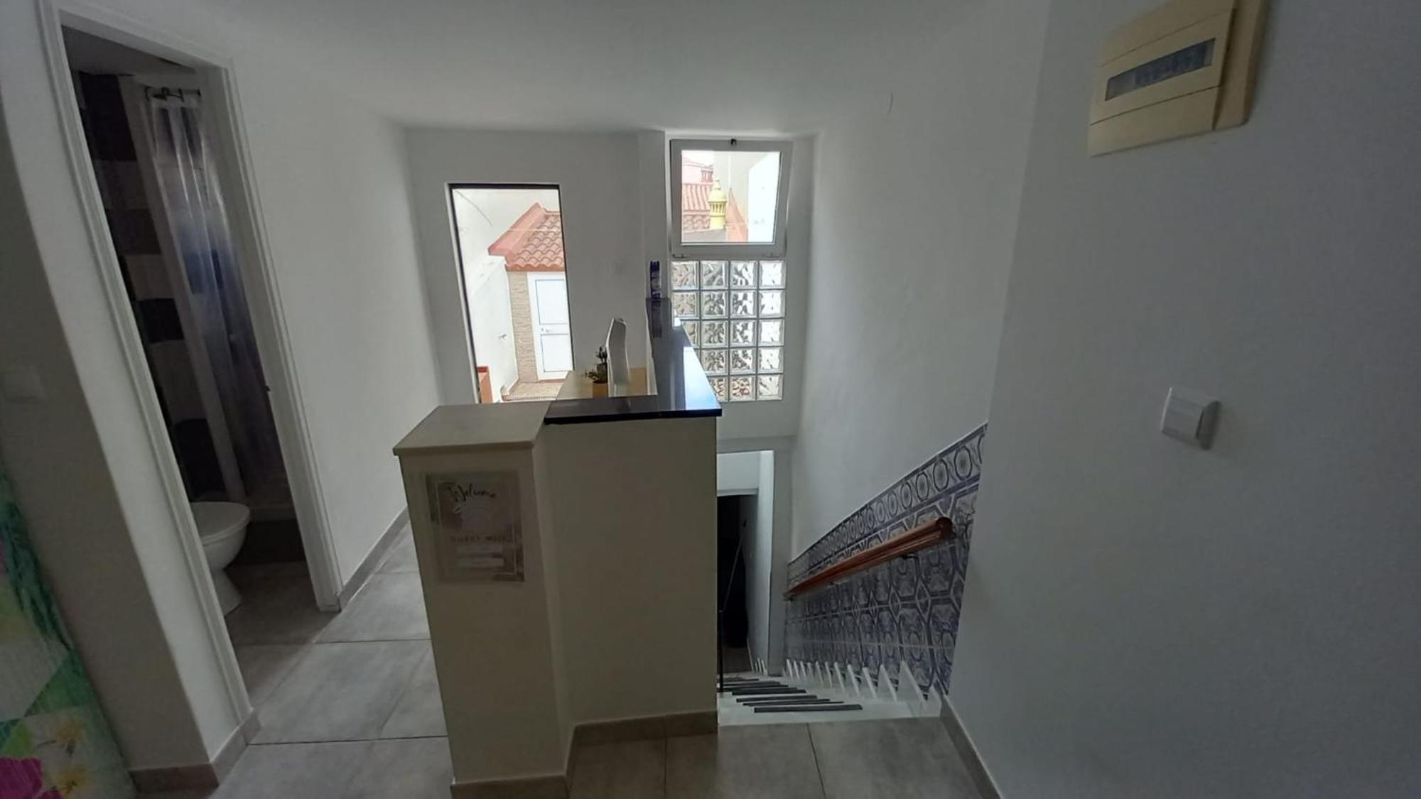 Alvito Guest House - Comfortable Room With Private Bathroom Lisbon Exterior photo